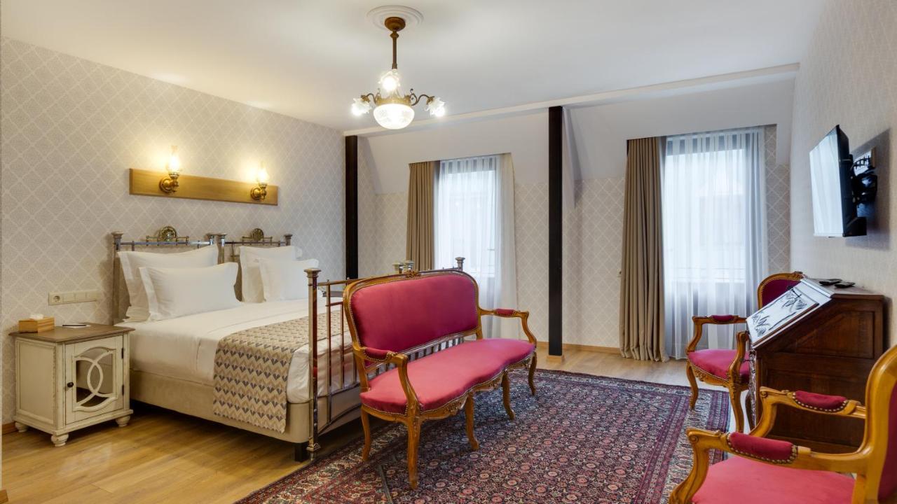 Mukhrantubani Boutique Hotel Tbilisi Exterior photo